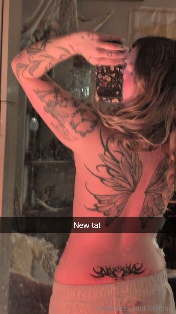 Kik / kikixrobin / kiarahxrobinson nude photo #17