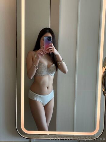 Japanese Kimbyx / kimbyx nude photo #2