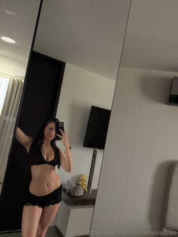 Kim Valentin / kimmyvalfree nude photo #31