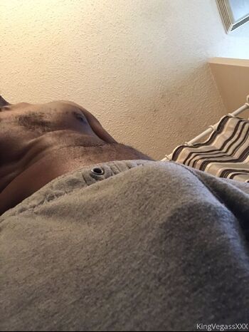 King Vegas XX / kingxvegasxxx nude photo #4