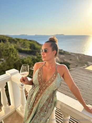 Mistress Mommy Keele / kinkybritishgoddess / mistressmommykeeley / mistressmkeeley nude photo #36