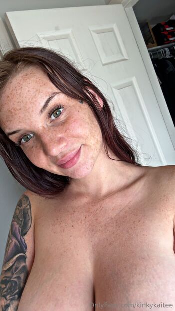 IFetishe / kinkykaitee / kaiteetaylor nude photo #1