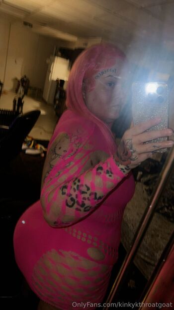Kinkykayla Head Monste / kinkykthroatgoat nude photo #4