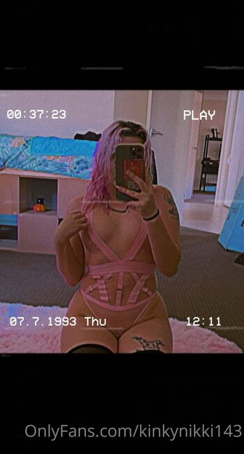 Artemis / kinkynikki143 nude photo #25
