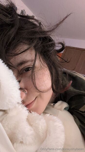 VelvetCosmicEclips / kinkyshybean nude photo #5