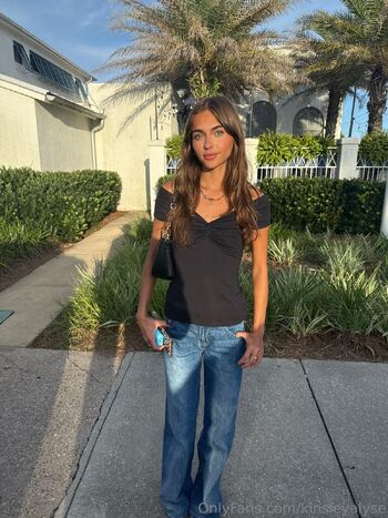 Kinsle / kinsleyalyse / thekinsleywyatt nude photo #39