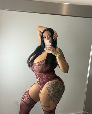 kio / kiorvip nude photo #18