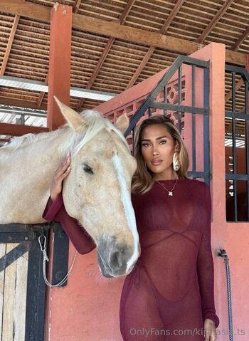 Kira Asia TS / kira.asia.ts / itski.raaaaaa nude photo #3