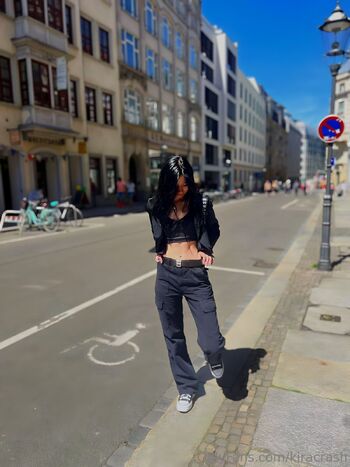 Kira / kiracrash nude photo #8