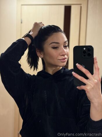 Kira / kiracrash nude photo #13