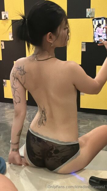 Kira Dashie / kiradashieworld nude photo #3