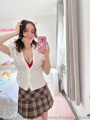 Kirsty Everdeen / kirstyeverdeen nude photo #5