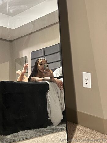 Sunkisse / kissed_ky nude photo #6