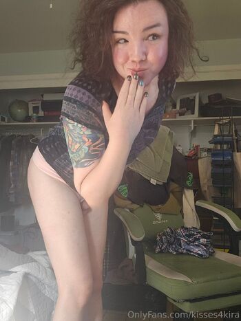 Kira Cottontai / kisses4kira nude photo #2