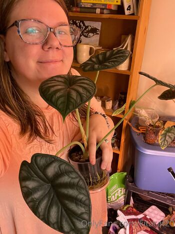 Kati / kitacat20 nude photo #12