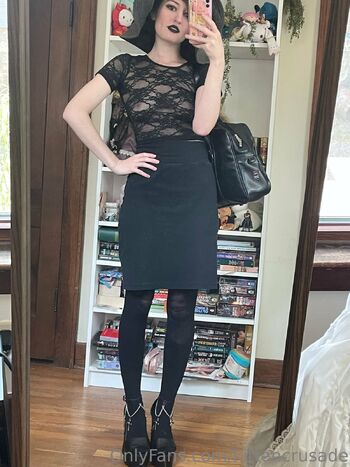 elaine arbo / kittencrusade nude photo #5