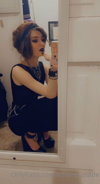 elaine arbo / kittencrusade nude photo #35