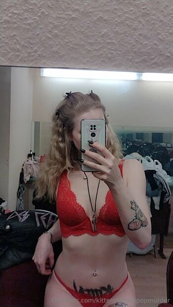 KITTE / kittenthelollypopmurder nude photo #3