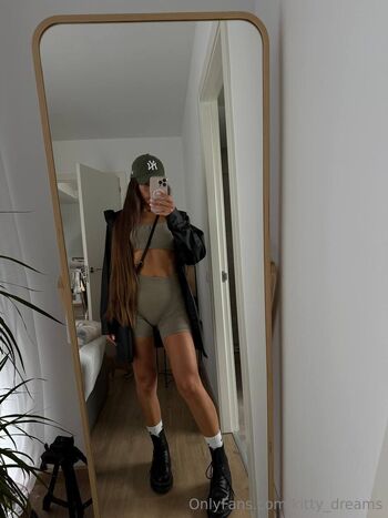 Kitty Dreams / kitty_dreams / kytti_dreams nude photo #27