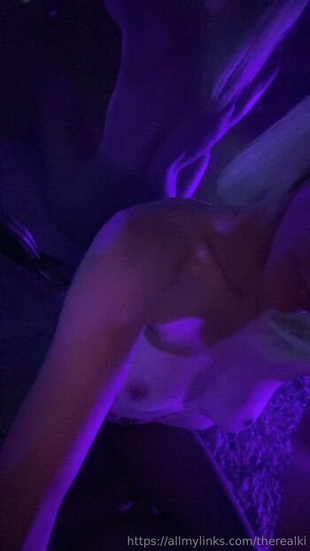 KittyDarling / kittyd4me nude photo #15