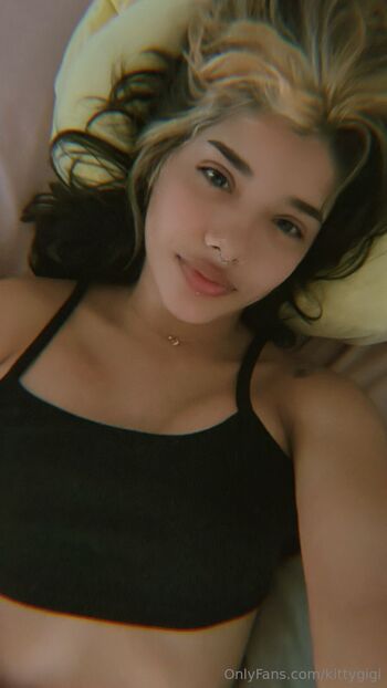 Gig / kittygigi nude photo #2