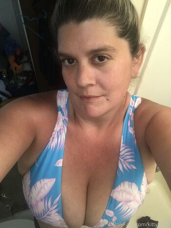 Ka / kittykat82 nude photo #13