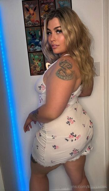 Kitty K Looking for BF / kittykfans nude photo #3