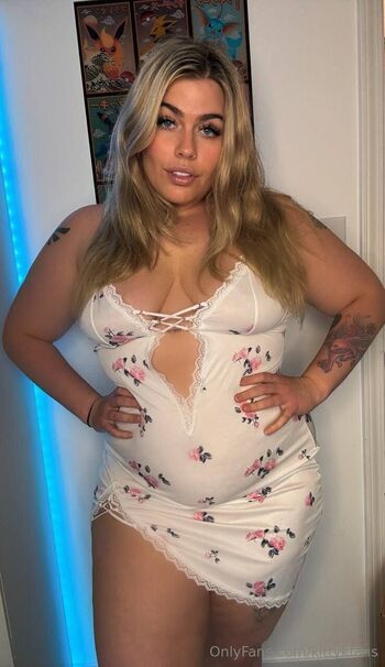 Kitty K Looking for BF / kittykfans nude photo #8