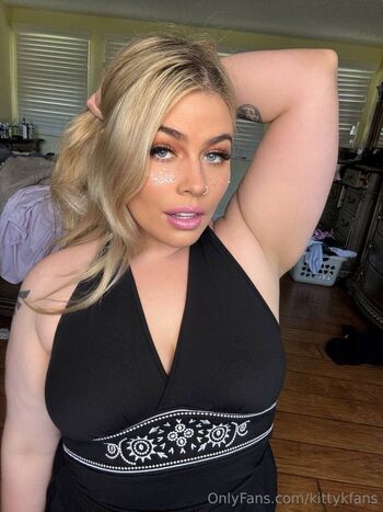 Kitty K Looking for BF / kittykfans nude photo #68