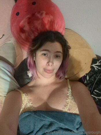 OnlyFans / kittyplaysrough nude photo #6