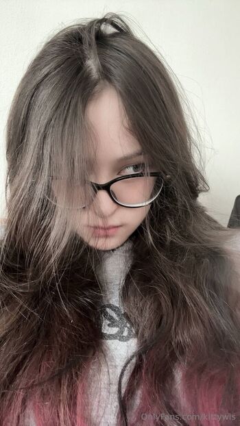 𝑳𝒊𝒍 𝑲𝒊𝒕𝒕𝒚 / kittywis nude photo #27