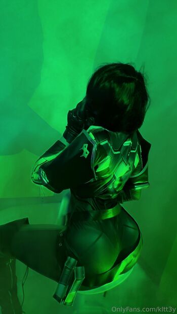lilith / kltt3y nude photo #2