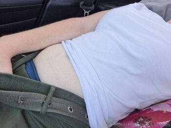 Knbe / kneebes nude photo #15