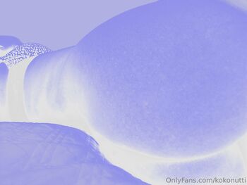 T / kokonutti / akatamiko nude photo #11