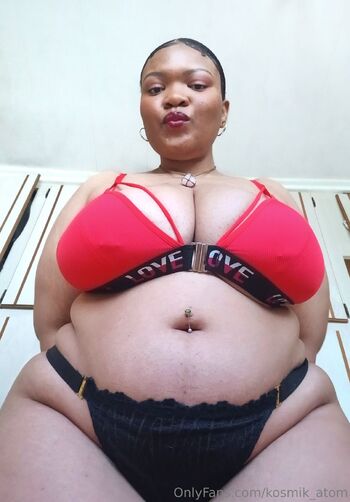 kosmik_atom nude photo #1