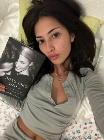 Katerin / kozywoolkween nude photo #12