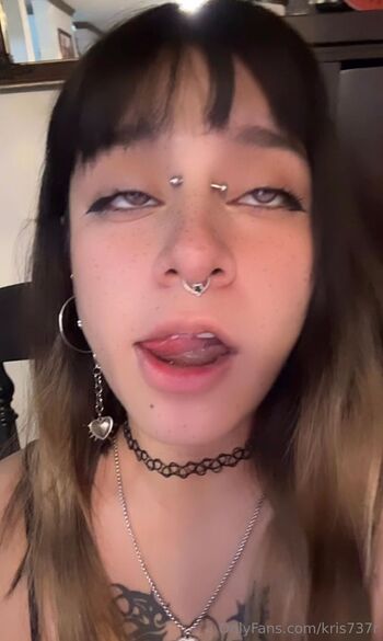 Ani uw / kris737r nude photo #2