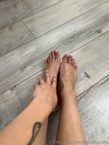 Kriss Kiss / krisskiss69 nude photo #3