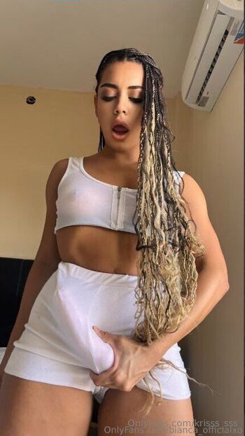 Krissss / krisss_sss nude photo #35