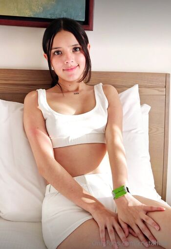 Kristal fre / kristalfree nude photo #3