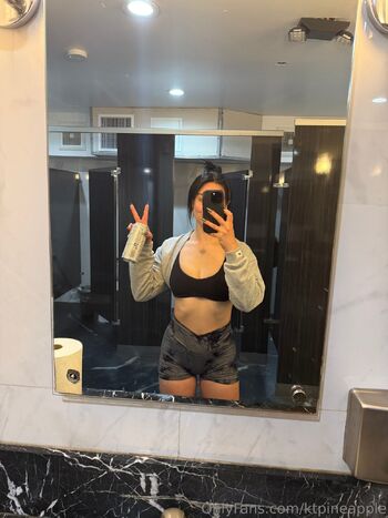 K / ktpineapple nude photo #26