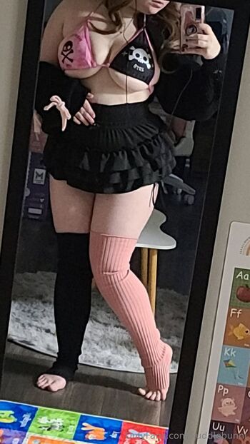 Bunn / kuddlebunni nude photo #7
