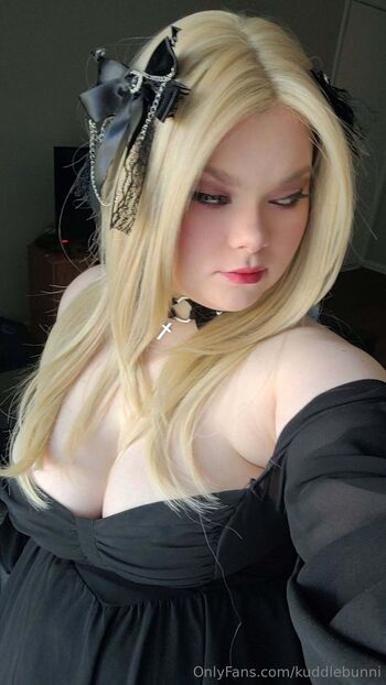 Bunn / kuddlebunni nude photo #21