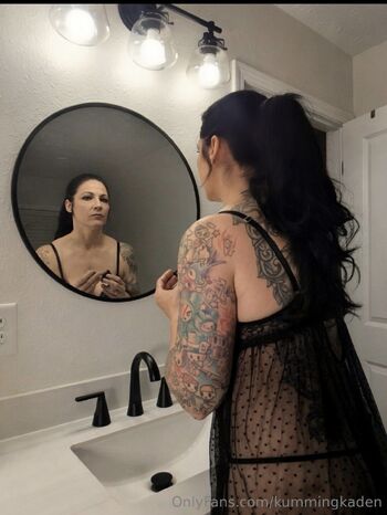 OnlyFans / kummingkaden nude photo #16