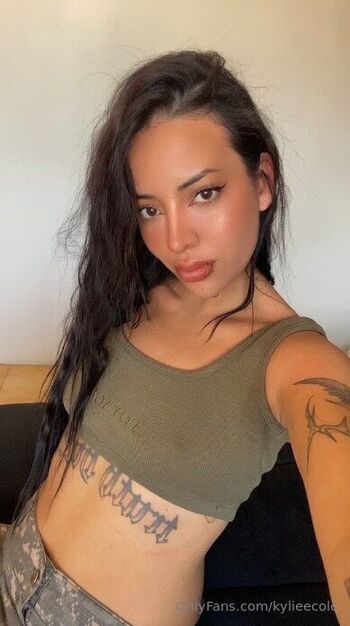kylie / kylieecole nude photo #5