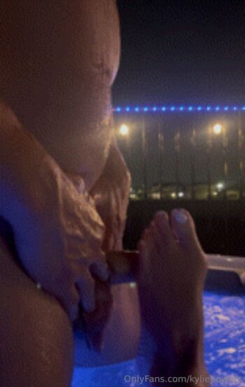 Kylie Power / kyliepowers / msktliepowers_xo nude photo #11