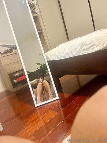 Lillyb1tc / l1lly.b nude photo #19