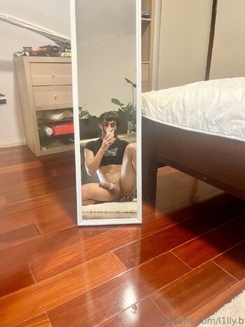 Lillyb1tc / l1lly.b nude photo #20