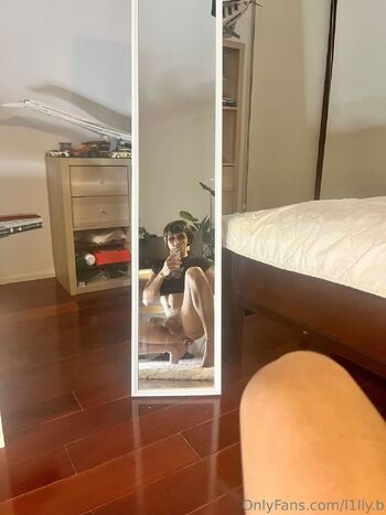 Lillyb1tc / l1lly.b nude photo #25