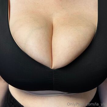 Sweet Yleni / la_yle nude photo #1